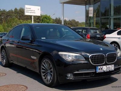Czarny (metalik) Używany 2008 BMW 750 Sedan/Limuzyna | 120 000 zł