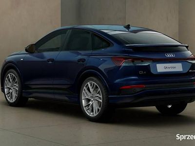 Niebieski Używany 2023 Audi Q4 e-tron Comfort SUV | 193 900 zł