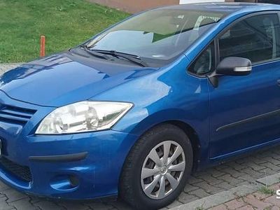Używany Toyota Auris 2011 Niebieski Hatchback