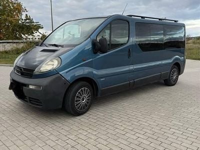Używany Opel Vivaro 2005 Niebieski Minivan