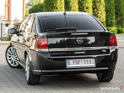 Opel Vectra GTS