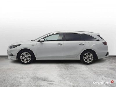 Biały Używany 2022 Kia Ceed Hatchback | 65 900 zł (Dobra cena)