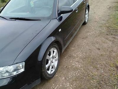 Czarny Używany 2001 Audi A4 Kombi | 7500 zł