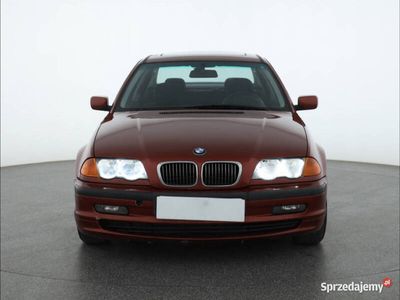 używany BMW 318 3 i