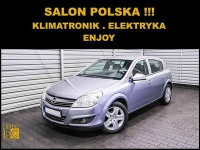 Niebieski (metalik) Używany 2010 Opel Astra Hatchback | 9999 zł (Super Cena)