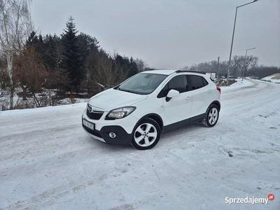 Biały Używany 2013 Opel Mokka SUV | 34 000 zł (Uczciwa cena)