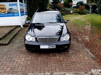 Mercedes C220