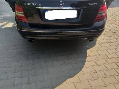 Używany Mercedes 300 2011