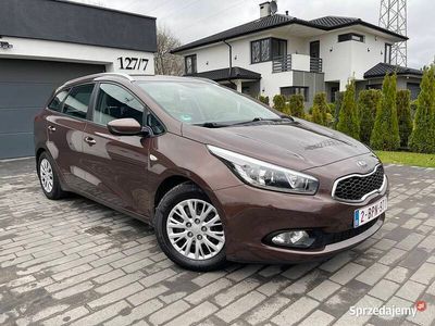 Używany 2013 Kia Ceed Hatchback | 27 400 zł (Dość drogi)