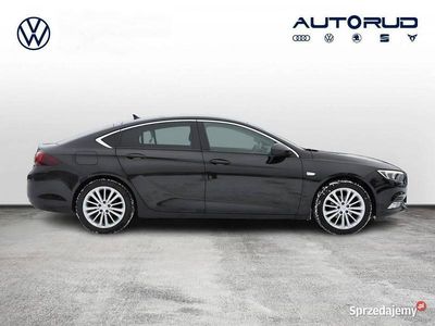 Używany Opel Insignia Country Tourer 136 KM (100 kW) 2018 Czarny Sedan/Limuzyna