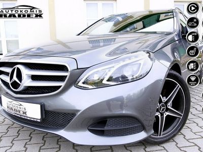 Grafitowy Używany 2015 Mercedes E220 AMG Kombi | 79 999 zł