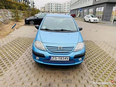 Niebieski Używany 2003 Citroën C3 Hatchback | 4300 zł
