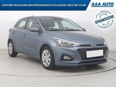 Używany Hyundai i20 84 KM (61 kW) 2019 Szary Hatchback
