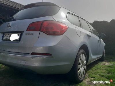 używany Opel Astra 1.6d 2014r. kombi zarejestrowana w PL 134tys.km