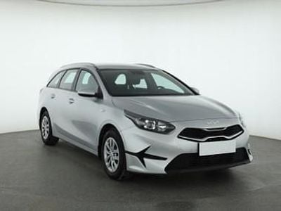 Używany Kia Ceed 160 KM (117 kW) 2022 Szary Hatchback