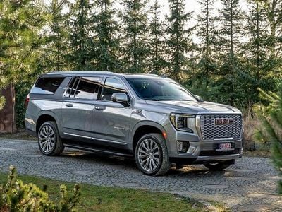 Używany GMC Yukon 426 KM (313 kW) 2024 Srebrny (metalik) SUV