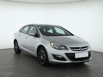 Srebrny Używany 2016 Opel Astra Sedan/Limuzyna | 45 999 zł (Drogi)