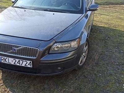 Volvo S40