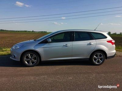 używany Ford Focus 1.6 TDci, klimatyzacja dwustrefowa, parktronic