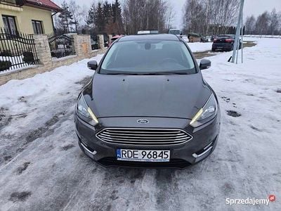 Używany Ford Focus Titanium 2015 Szary Kombi