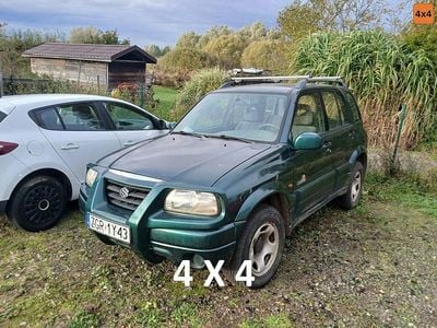 Zielony Używany 2000 Suzuki Grand Vitara SUV | 4900 zł