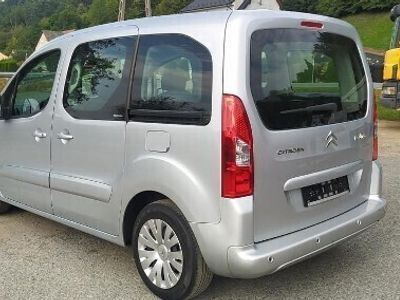 używany Citroën Berlingo II 1.6 z gazem 2 x drzwi odsuwne/Komputer /Tempomat