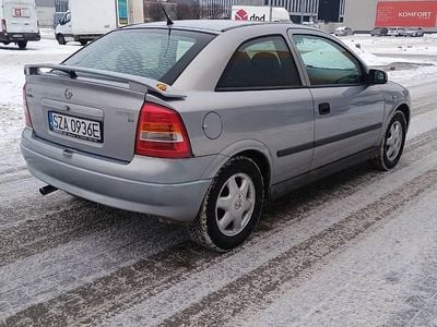 Używany Opel Astra 2002 Inny kolor Coupe