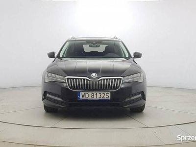 Używany Skoda Superb Ambition 150 KM (110 kW) 2022 Czarny (metalik) Kombi