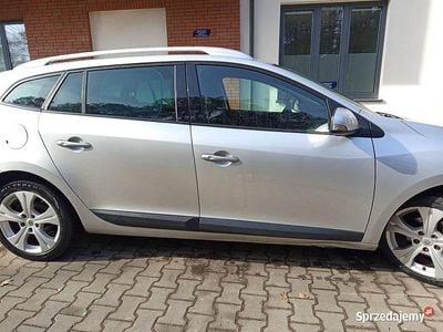 Używany Renault Mégane GrandTour 2009 Srebrny Kombi