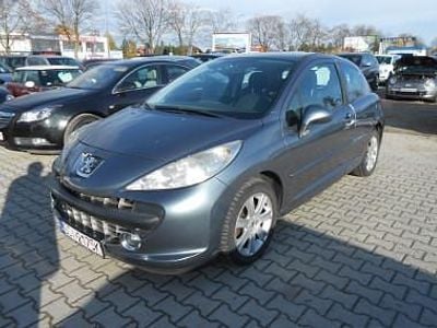 Szary Używany 2008 Peugeot 207 Hatchback | 7900 zł (Uczciwa cena)