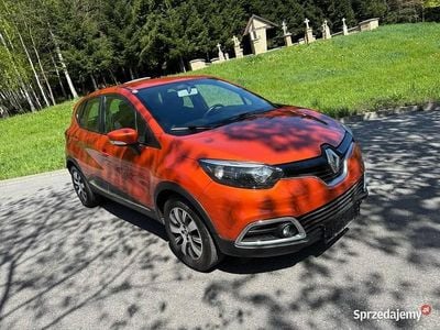 Używany Renault Captur 90 KM (66 kW) 2014 SUV