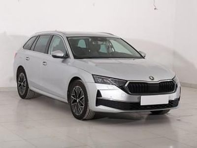 Srebrny Używany 2024 Skoda Octavia Kombi | 104 999 zł (Drogi)