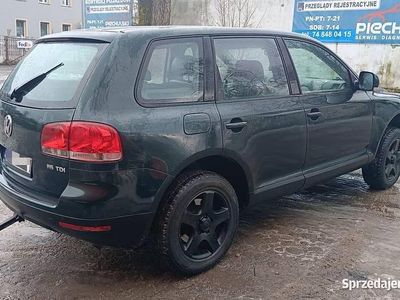 Zielony Używany 2004 VW Touareg SUV | 8999 zł