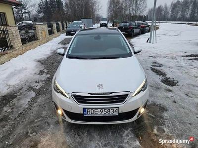 Używany Peugeot 308 2015 Biały Kombi