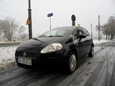 używany Fiat Grande Punto 1.4dm 78KM 2007r. 220 000km