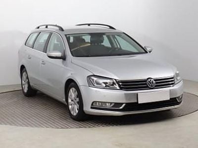 Srebrny Używany 2013 VW Passat Kombi | 35 999 zł (Dobra cena)
