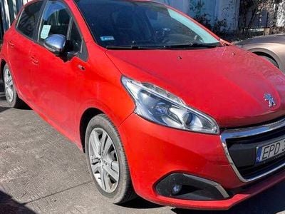 Używany Peugeot 208 2016 Pomarańczowy Hatchback