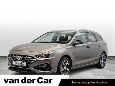 Używany Hyundai i30 120 KM (88 kW) 2022 Grafitowy Kombi