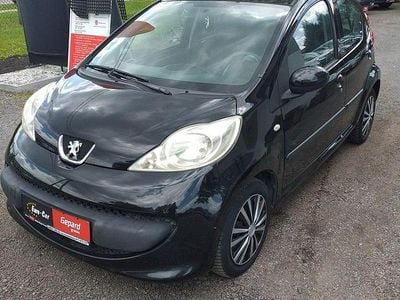 Czarny (metalik) Używany 2007 Peugeot 107 Hatchback | 10 900 zł (Drogi)