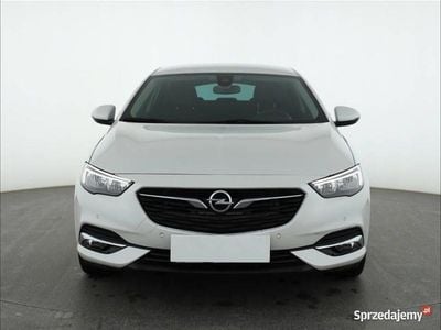 Używany Opel Insignia 2018 Biały Hatchback