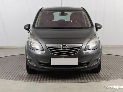 Szary Używany 2010 Opel Meriva Minivan | 18 999 zł (Uczciwa cena)