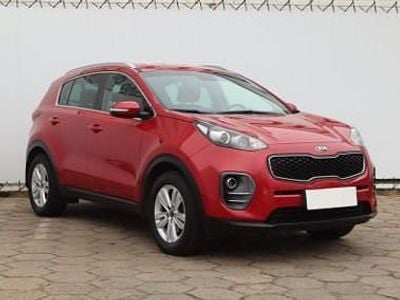 Czerwony Używany 2018 Kia Sportage SUV | 64 999 zł (Uczciwa cena)