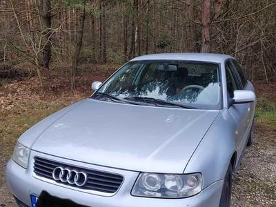 Srebrny Używany 2001 Audi A3 Hatchback | 10 900 zł