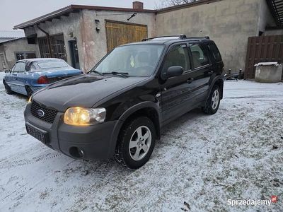 Używany Ford Maverick 2005 Czarny SUV