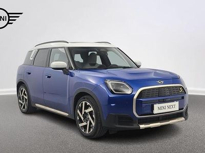 Używany Mini Countryman 225 kW (306 KM) 2024 Blazing blue metalizowany SUV