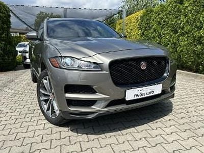Używany Jaguar F-Pace 250 KM (183 kW) 2018 Szary (metalik) SUV