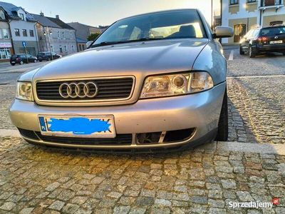 Srebrny Używany 1998 Audi A4 Sedan/Limuzyna | 3800 zł