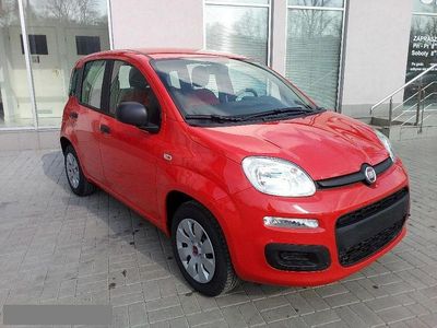 Czerwony Używany 2018 Fiat Panda Hatchback | 36 300 zł