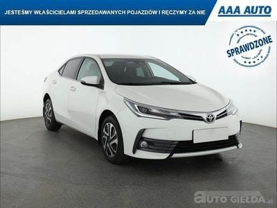 Używany Toyota Corolla 132 KM (97 kW) 2017 Biały