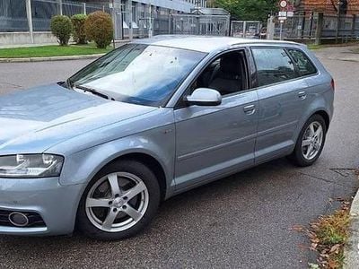 Srebrny Używany 2011 Audi A3 Sportback Hatchback | 18 500 zł